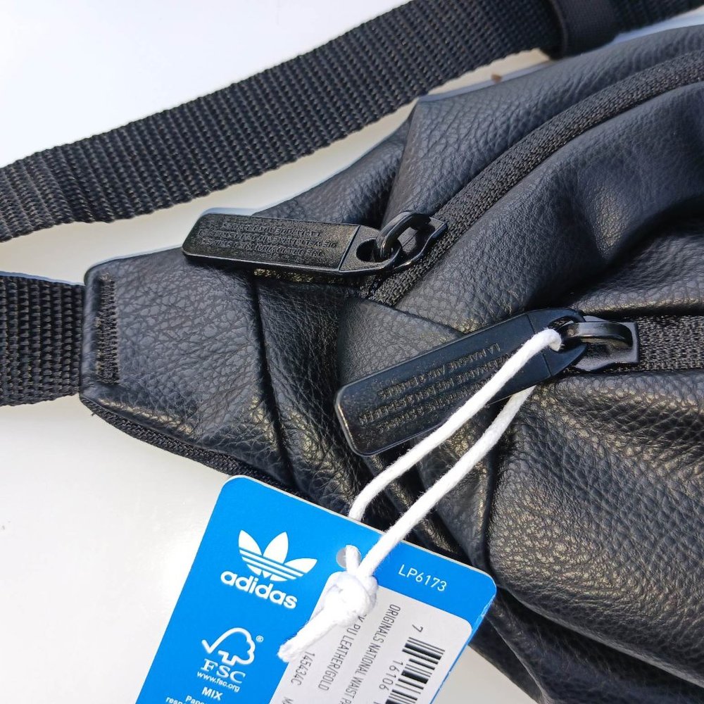 *NEW* Adidas Belt Bag Black Size 48 - Picture 5 of 11